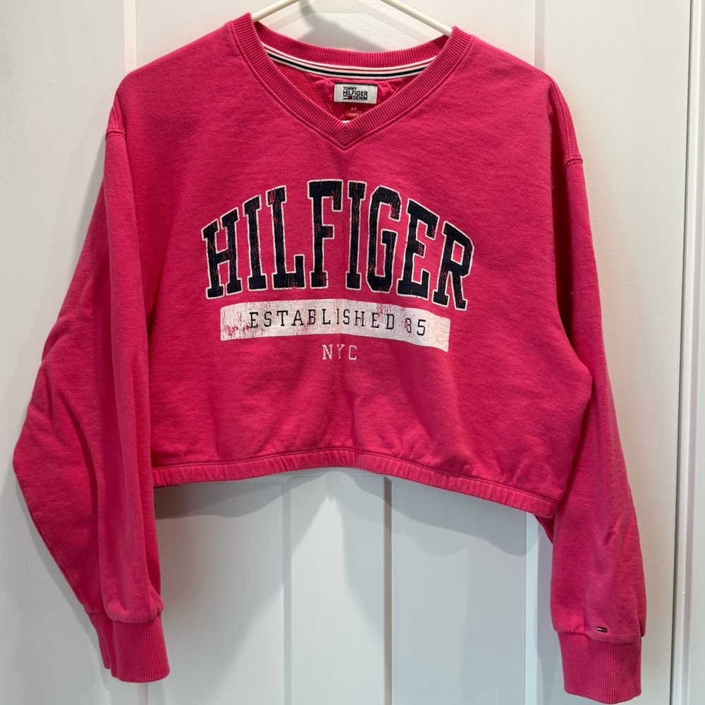 Tommy Hilfiger V-Neck Cropped Sweatshirt Size Small